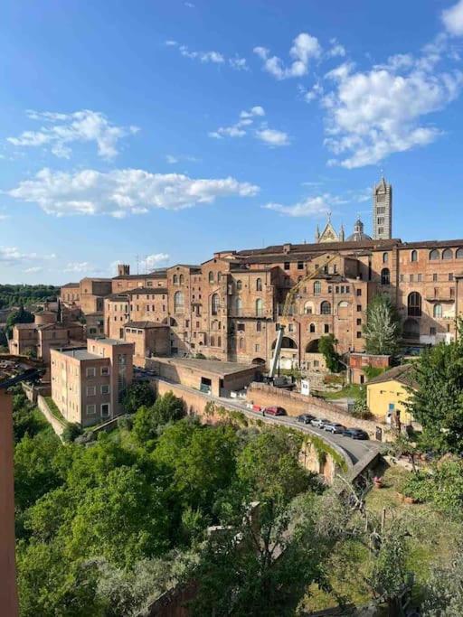 Appartamento A Due Passi Dal Duomo Siena Buitenkant foto